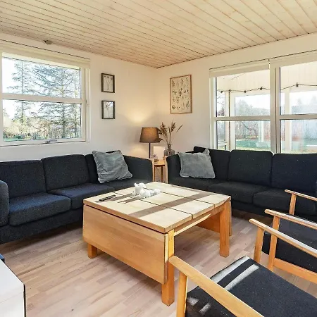 Cxxxvi Holiday home Hals