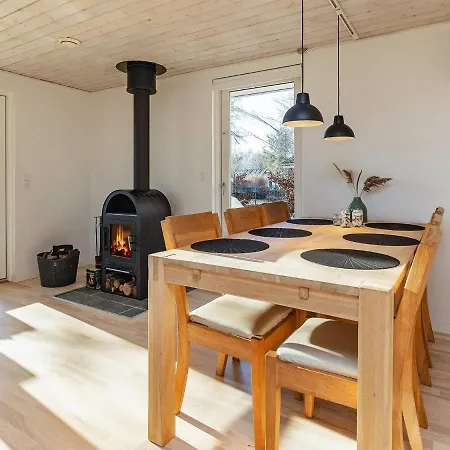 Cxxxvi Holiday home